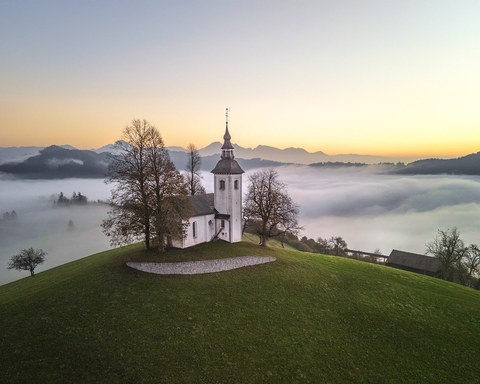 Slovenia landscape — photograph 19 of 19