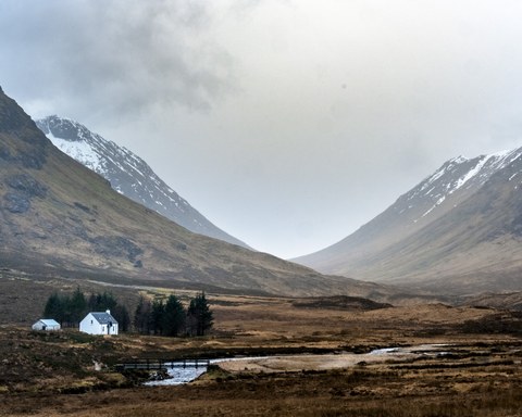 United Kingdom landscape — photograph 2 of 22